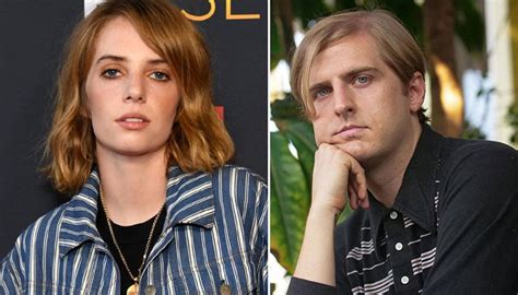 maya hawke relationships|Maya Hawke and Singer Christian Lee Hutson。